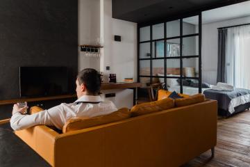 Tom's Bachelor Pad