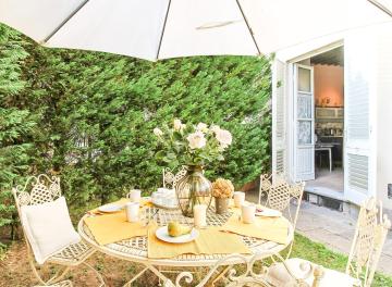 Apartment Guinigi with Private Courtyard