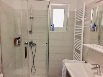 Apartment Mony