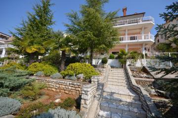 Apartments Slavica