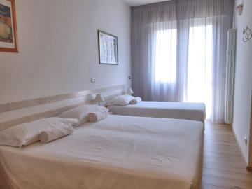 La Camera Bologna-Stazione Affittaly Rooms