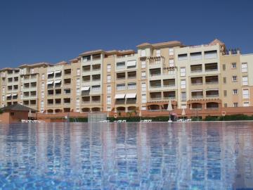 Las Arenas by HOMA