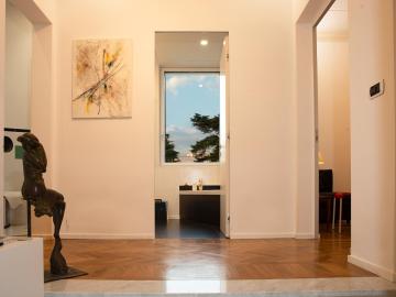Room In Roma Isole