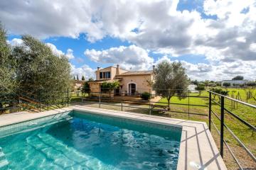 Bonita casa de campo para relax y piscina privada