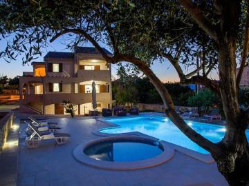 Spacious Holiday Home in Razanac with Pool