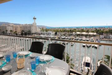 Apart-rent Penthouse Port Grec 0160