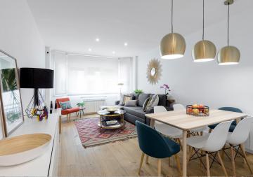 Hermosilla Apartment by Flatsweethome
