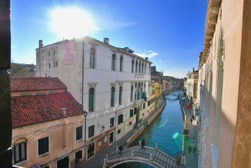 CA GRIMANI Double Apartment: private terrace and stunning view