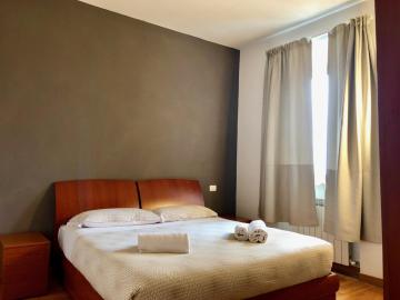Candia Bright Vatican Apartment