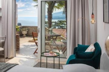 Studio apartment close to the sea - parking