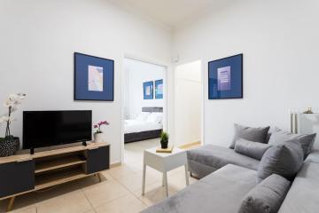 Two Bedroom Flat at Lycabettus Hill
