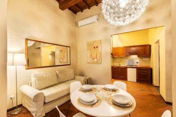 Ponte Vecchio & Maggio Jewel Loft