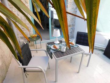bezauberndes Steinhaus mit Garten in der Altstadt von Rovinj