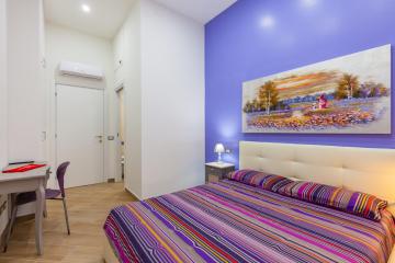 Vomero Rooms by Napoliapartments