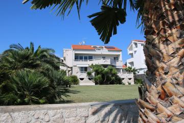 Apartments Pier