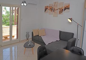 Little Yard Studios & Apartments #1