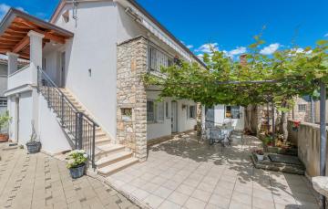 Apartment Complex Blazevic