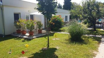 Hóvirág Apartman Balatonberény