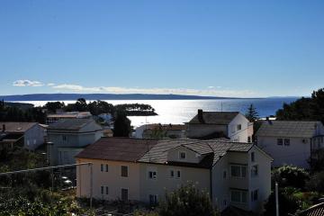 Apartment Per - sea view & parking space