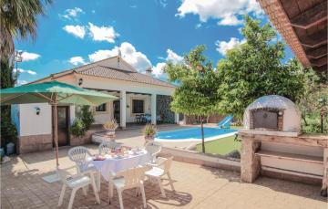 Nice Home In Casariche With Wifi, Private Swimming Pool And Swimming Pool