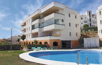 Nice apartment in Riviera del Sol with 2 Bedrooms and Outdoor swimming pool