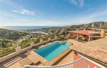 Amazing Home In Torrox, Malaga With 3 Bedrooms, Wifi And Outdoor Swimming Pool