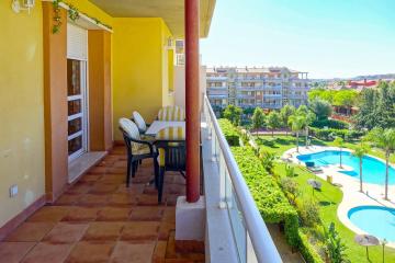 HERMOSO APARTAMENTO EN ZONA RESIDENCIAL