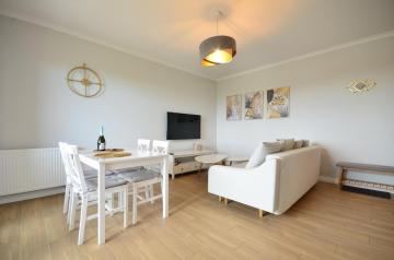 LIRA Apartament