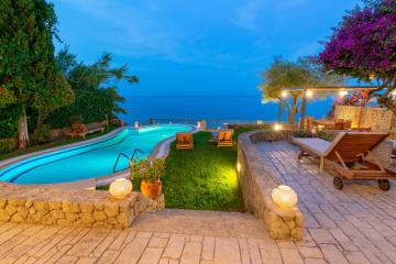 Corfu Beachfront Villa Elektra