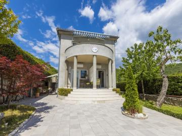 Apartments Zec
