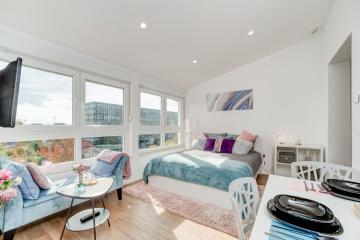 Opera Apartment