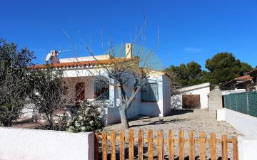 Christophe - Bonito chalet en Riumar con jardín, barbacoa y cerca del mar