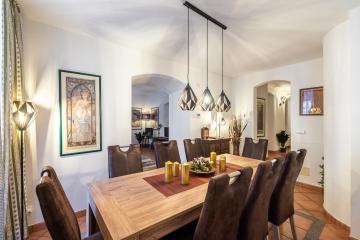 UNIQUE PRAGUE EXPERIENCE - Charles Bridge Apartments