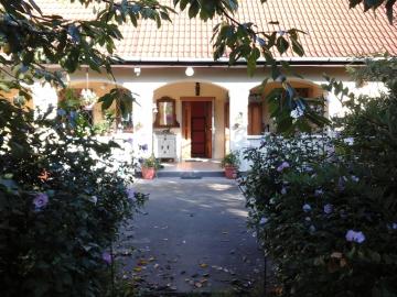 Dutch Farm in Felsőlajos