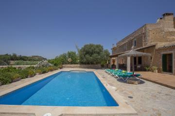 YupiHome Finca Bellpuig