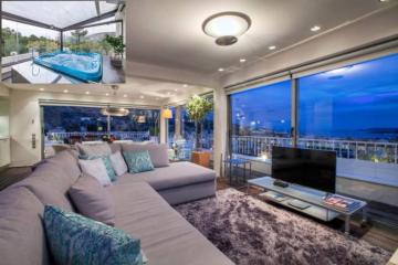 Summer Sea View Apartment with Outdoor Jacuzzi- Sauna