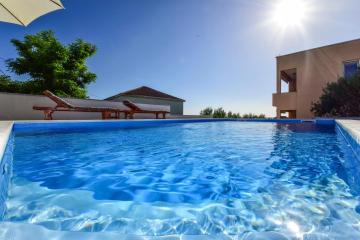 Apartments Jidra
