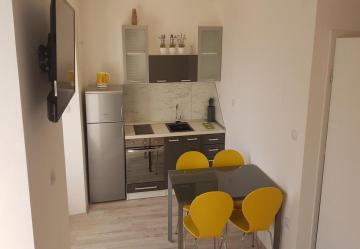 Apartment Mario-50m from sea