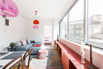 Modern chic apartment, central Athens (Ermou st)