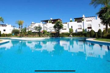 Marbella total newly renovated town house 4 BR 3 baths and 2 outdoor showers 70 m2 rooftop with open view and garden 35