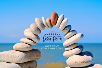 Costa Petra - Luxury Seaside Cottage with Garden - Vacation Home near Aegean and Olympus