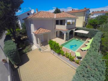 Villa KRK