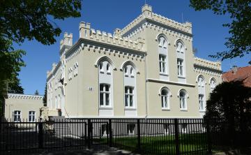 Noclegi - Apartamenty Rezydencja Myśliwska