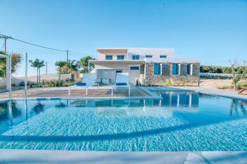 ANASSA Villa