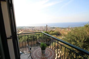 Kiparissia Castle & Sea view