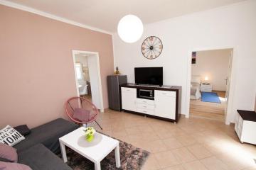 Holiday home with two sleeping rooms, pets Willkommen