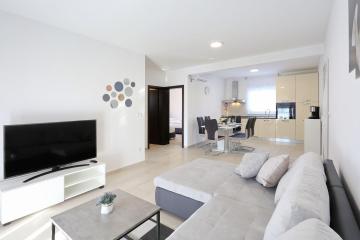 Apartments Lisac