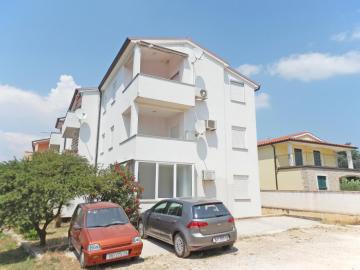 SEA SUN FUN APARTMENT