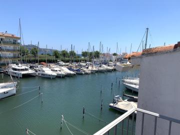 Port Moxo 21