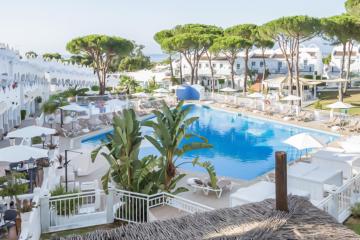 Marbella Pool & Whirlpool Sauna Resort - Happy Rentals